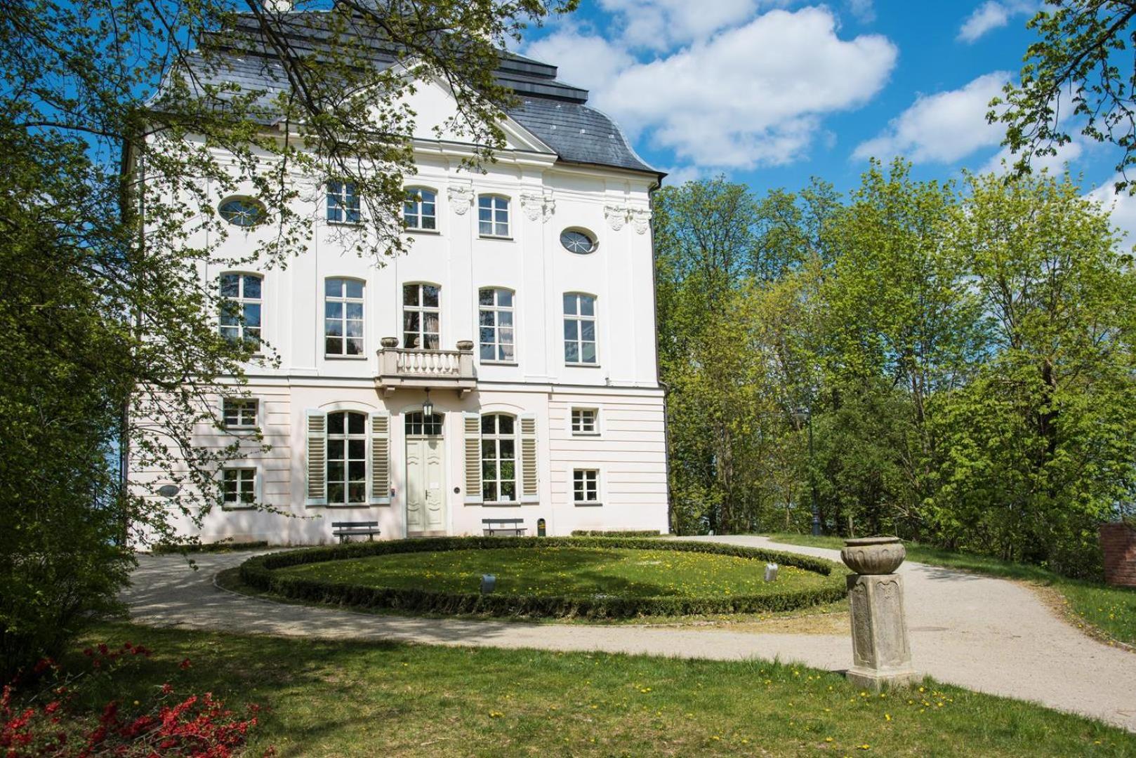 Ostromecko Zespol Palacowo-Parkowy W Ostromecku المظهر الخارجي الصورة